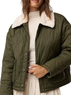 Offline by aerie Quilted Chore Jacket in Olive Green with Faux Fur Collar XL